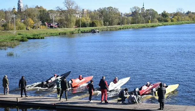 Водномоторники Ивановской области успешно выступили на финальных стартах сезона